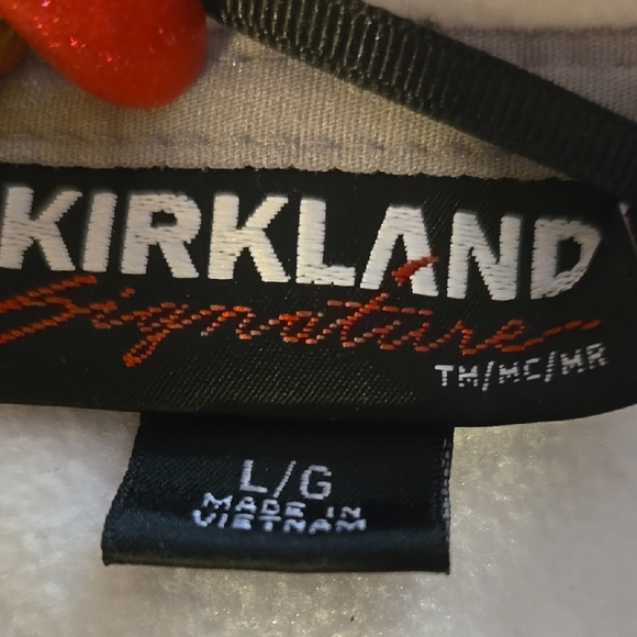 Kirkland Signature White Outdoor Jacket with Cozy Hood - Picture 7 of 9